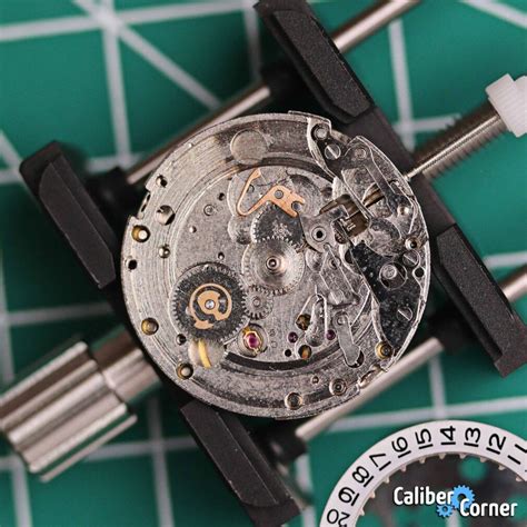 caliber dg 2813 movement.